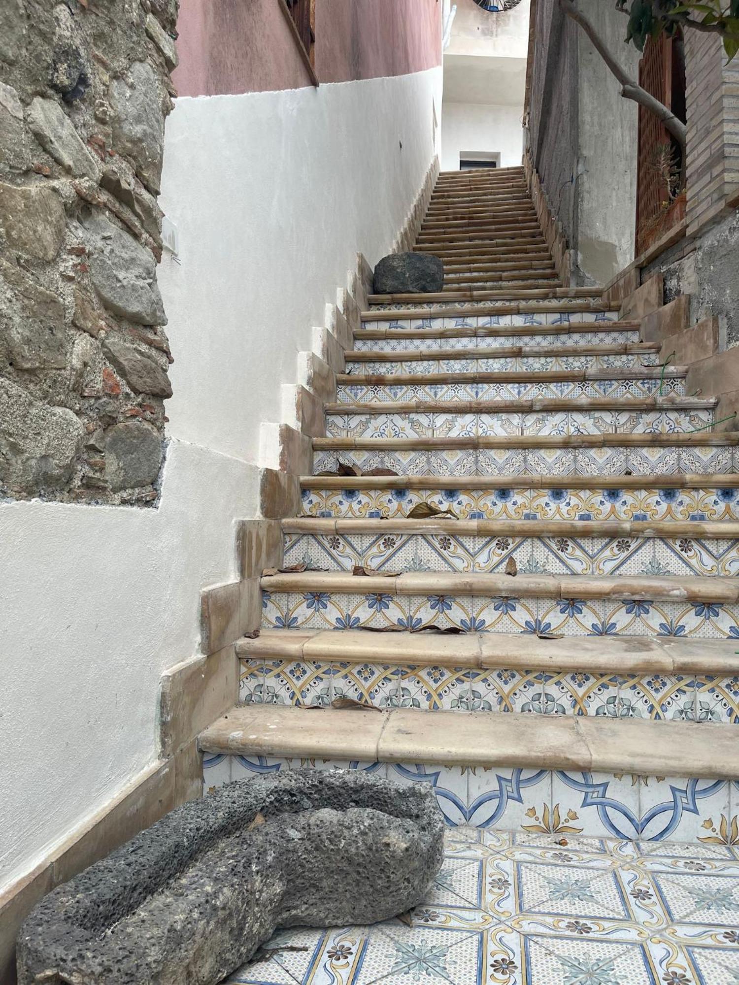 Bed And Relax-Il Maniero Bed & Breakfast Calatabiano Exterior foto