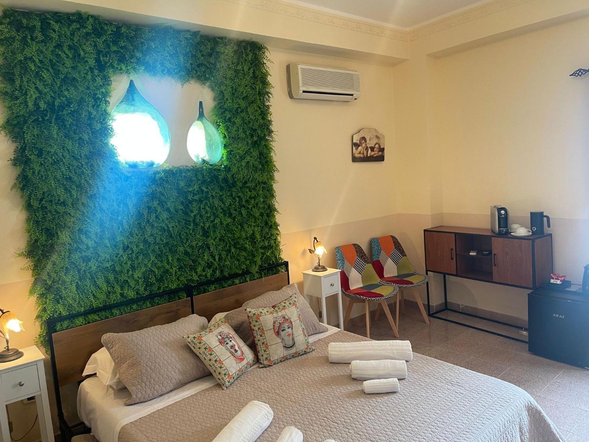 Bed And Relax-Il Maniero Bed & Breakfast Calatabiano Exterior foto