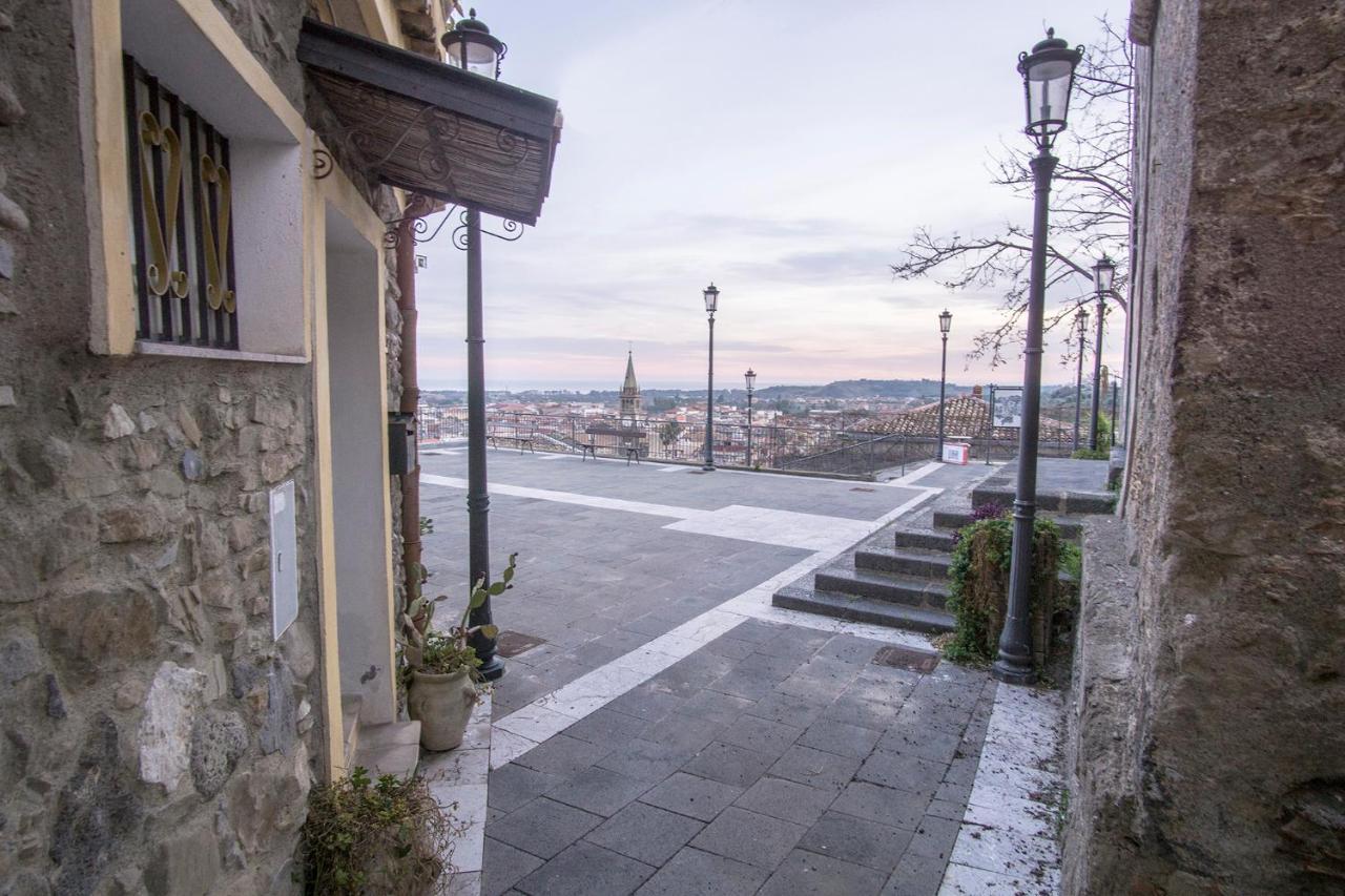 Bed And Relax-Il Maniero Bed & Breakfast Calatabiano Exterior foto